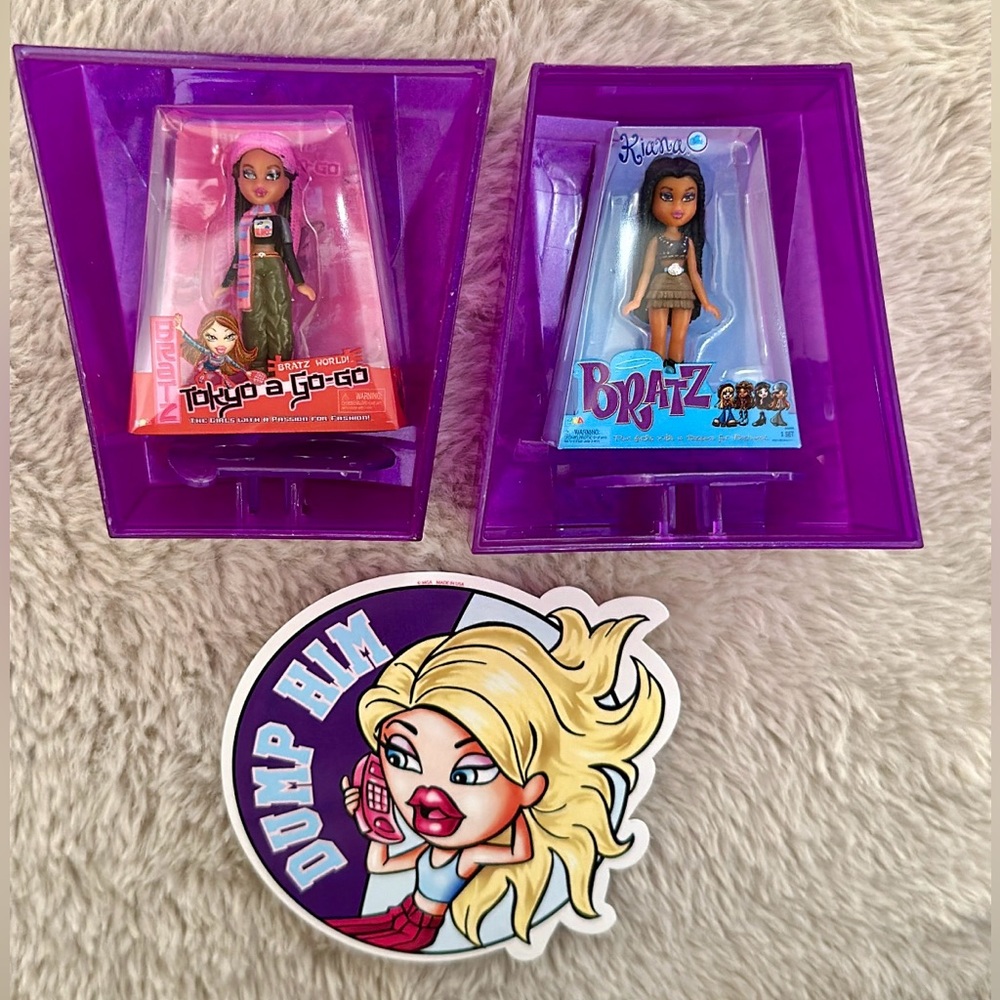Set- MGA's Miniverse Mini Bratz Series 2 Collectible Figures- Kiana & Fianna …